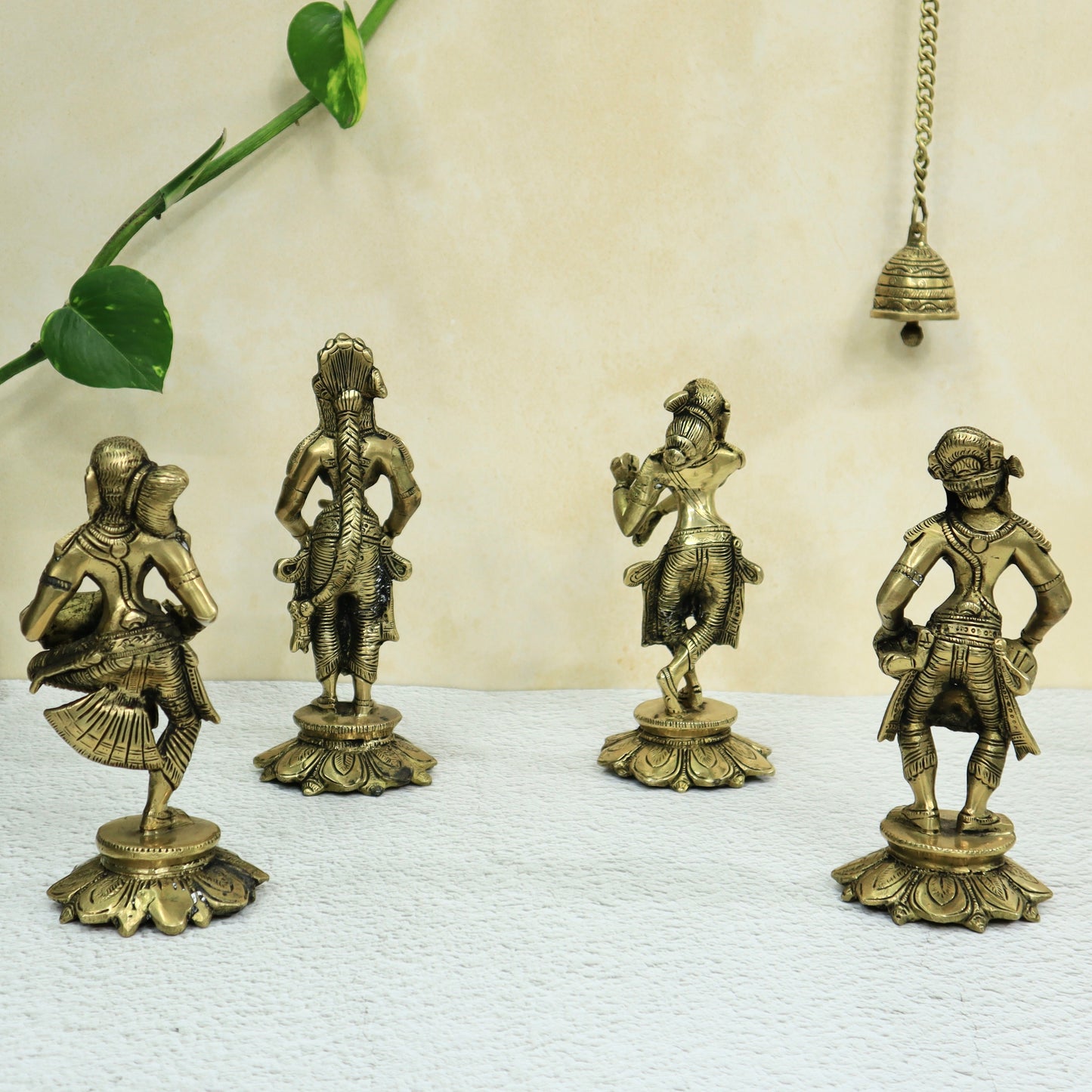 Standing Musical Lady - Set of 4